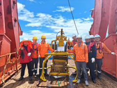 <b>增进深海生态系统认知，完善深海环境基线数据</b>